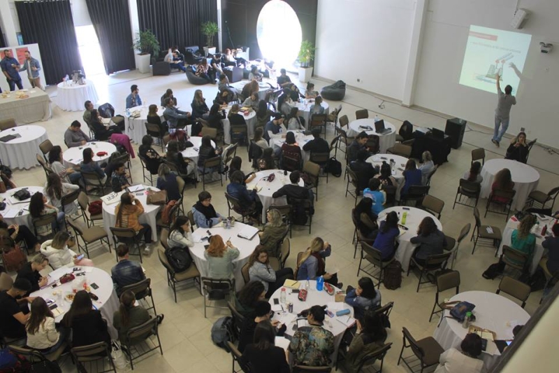 Primeiro workshop criativo reuniu 90 participantes em Blumenau (Foto: Divulgação/SENAI)