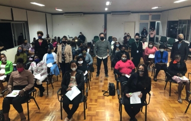 SENAI promove a formatura de alunos do curso de costura básica