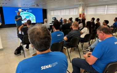 Imersão promovida pelo UniSENAI conecta indústria à mobilidade do futuro