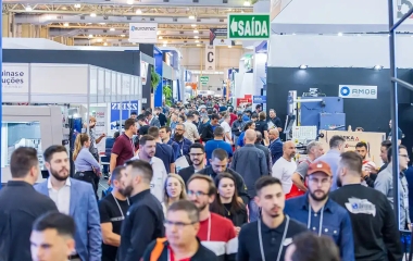 Congresso promovido pelo SENAI aborda mecânica e automação em Joinville