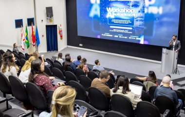 Workshop sobre IA reúne profissionais de Recursos Humanos no SENAI Florianópolis