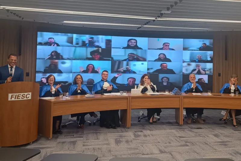 Docentes na cerimonia de colacao de grau