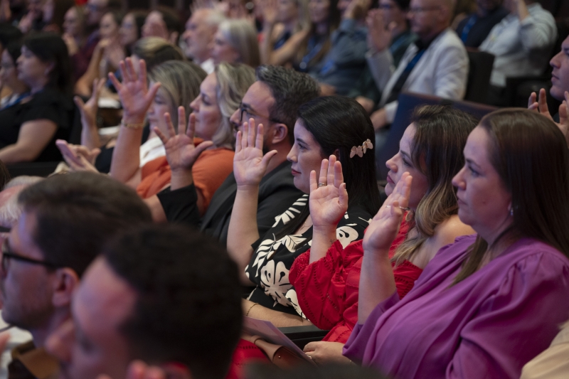 Presidente da FIESC agradece equipes de SESI/SC e SENAI/SC por excelência em educação