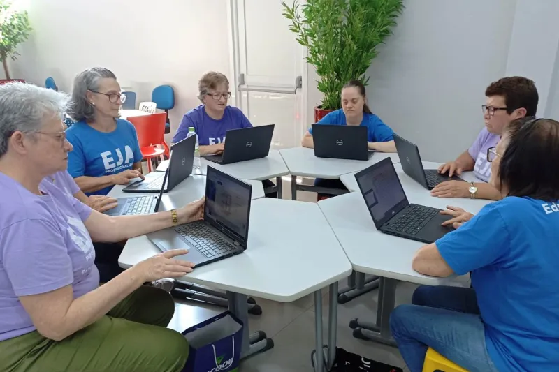 SESI/SC oferece 66 cursos na Educação de Jovens e Adultos Profissionalizante