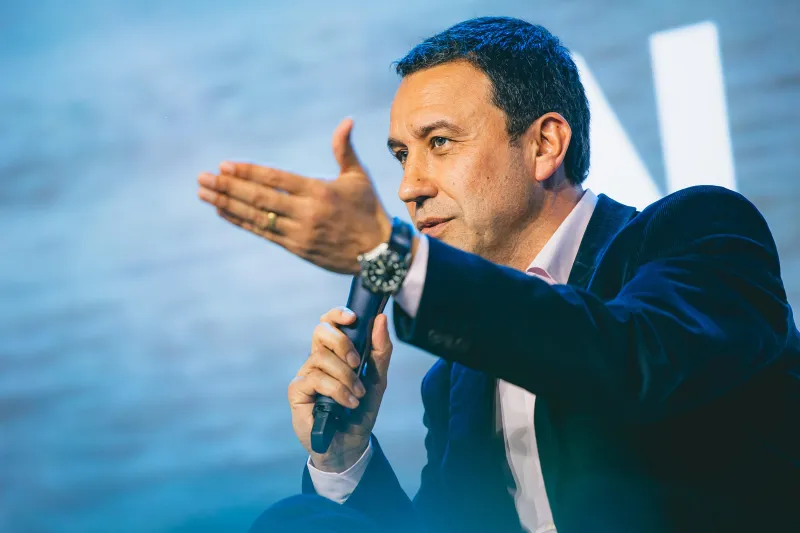 Comitiva do SENAI viaja à China para fortalecer educação profissional no Brasil