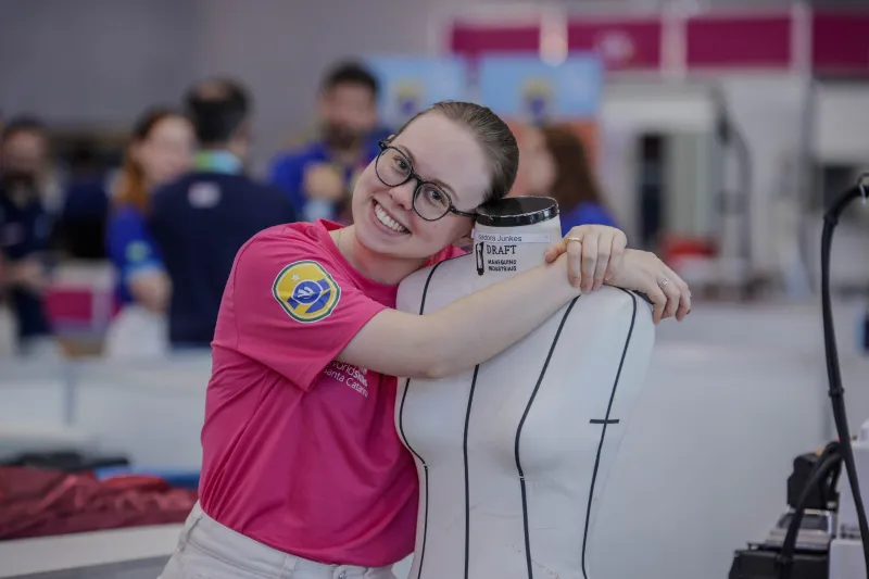 SC conquista nove medalhas na maior competição de educação profissional do mundo