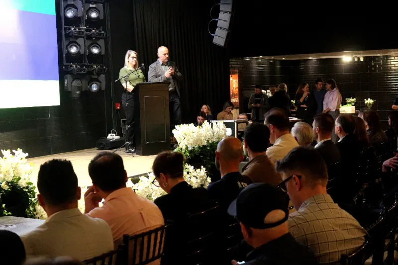 Rio do Sul lança programa com o SENAI para formar jovens em tecnologia e inovação